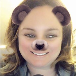 Meet your Posher, Stefanie